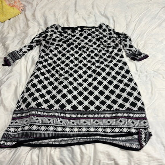 Mid length 1X women’s dress - Picture 2 of 9